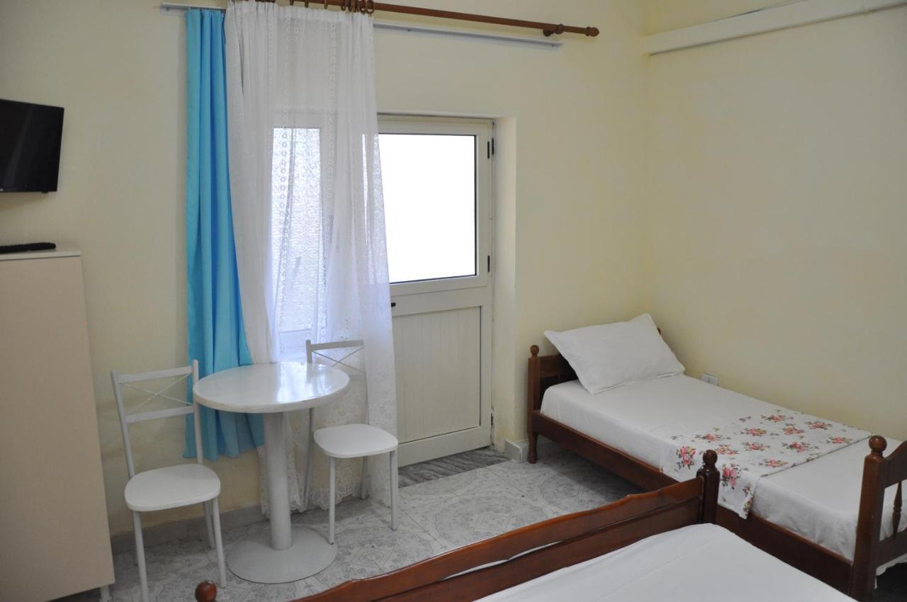 Guesthouse Novi Durres Luaran gambar