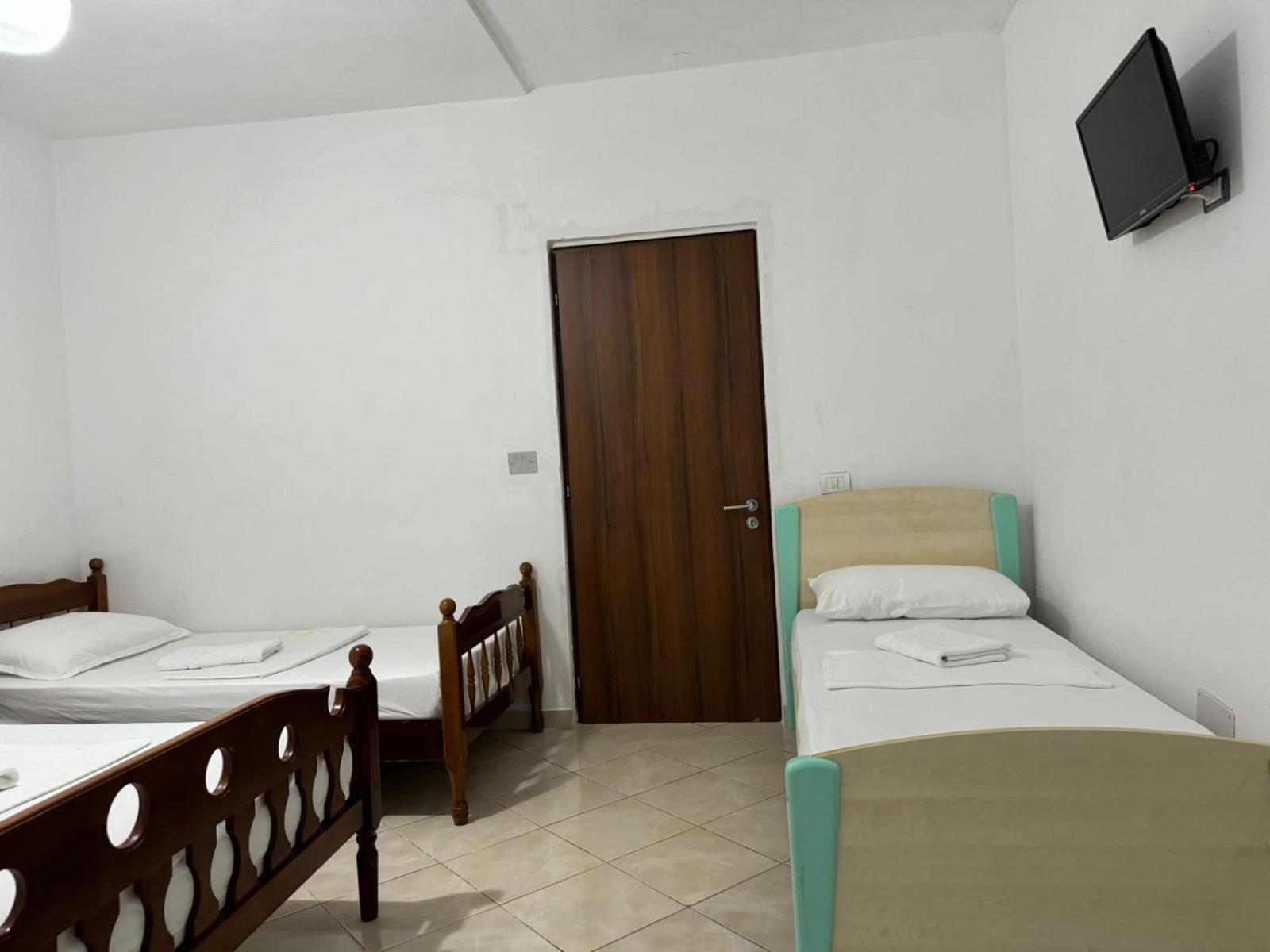 Guesthouse Novi Durres Bilik gambar