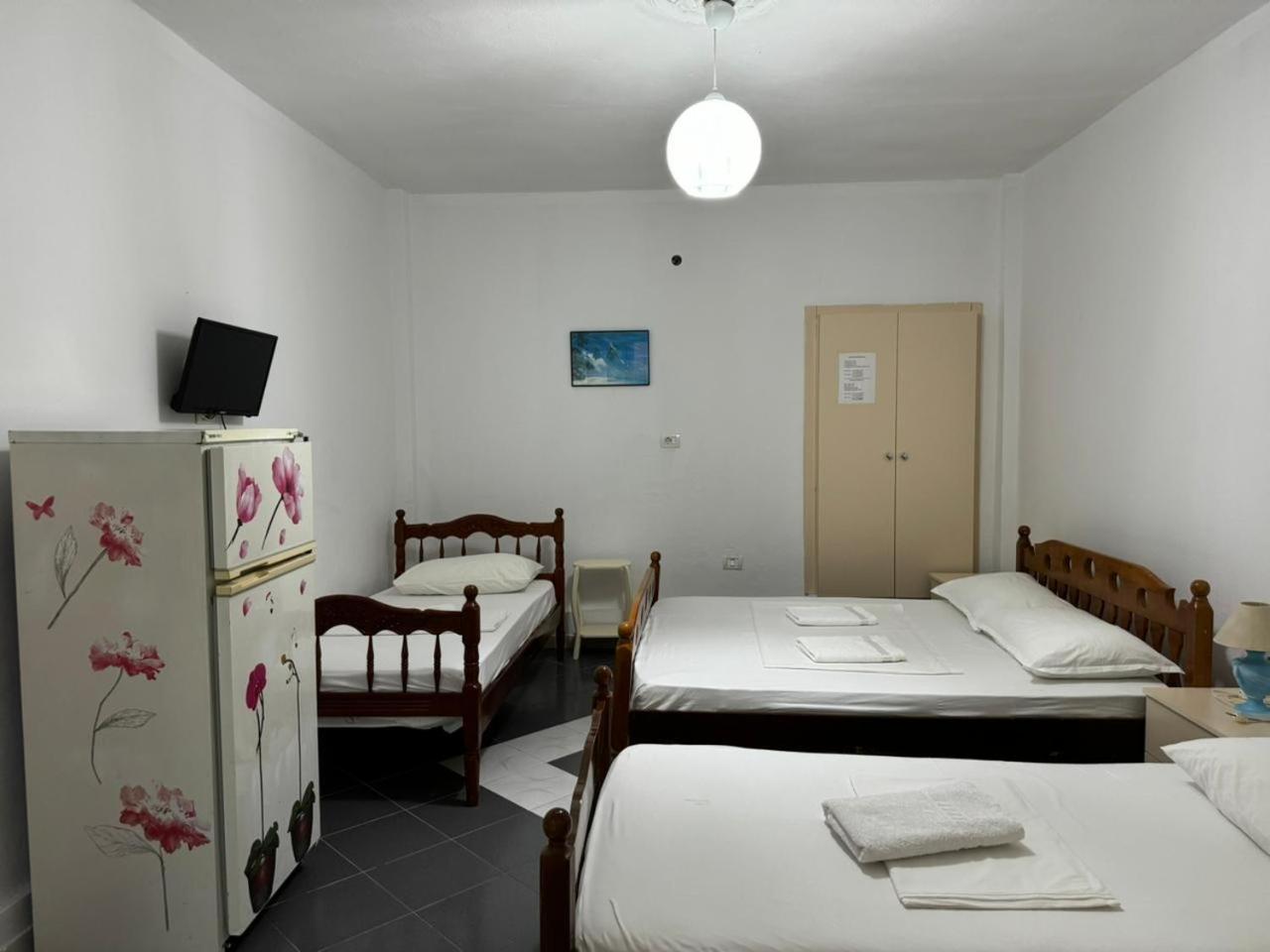 Guesthouse Novi Durres Luaran gambar