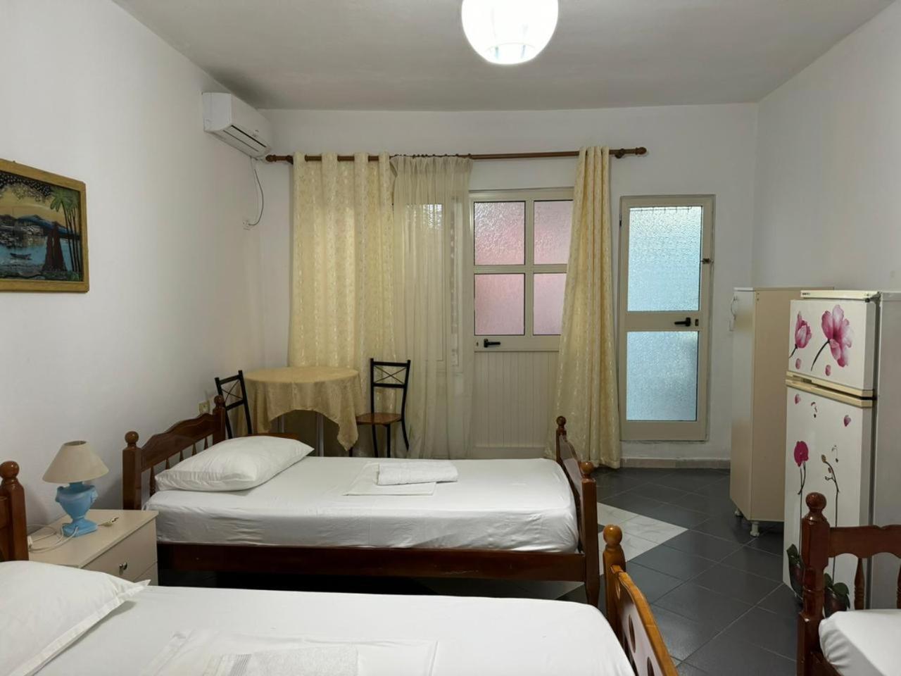 Guesthouse Novi Durres Luaran gambar