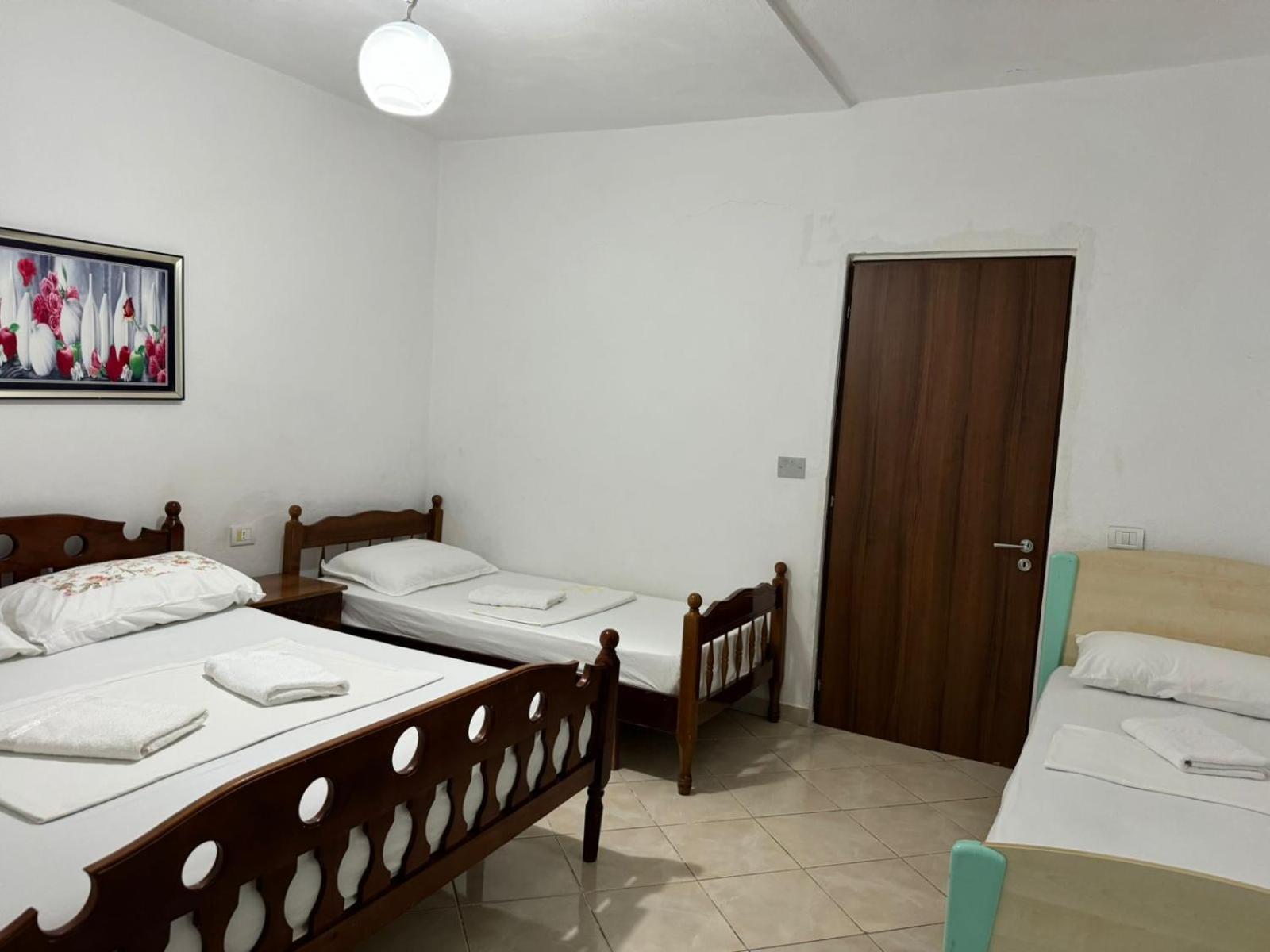 Guesthouse Novi Durres Luaran gambar