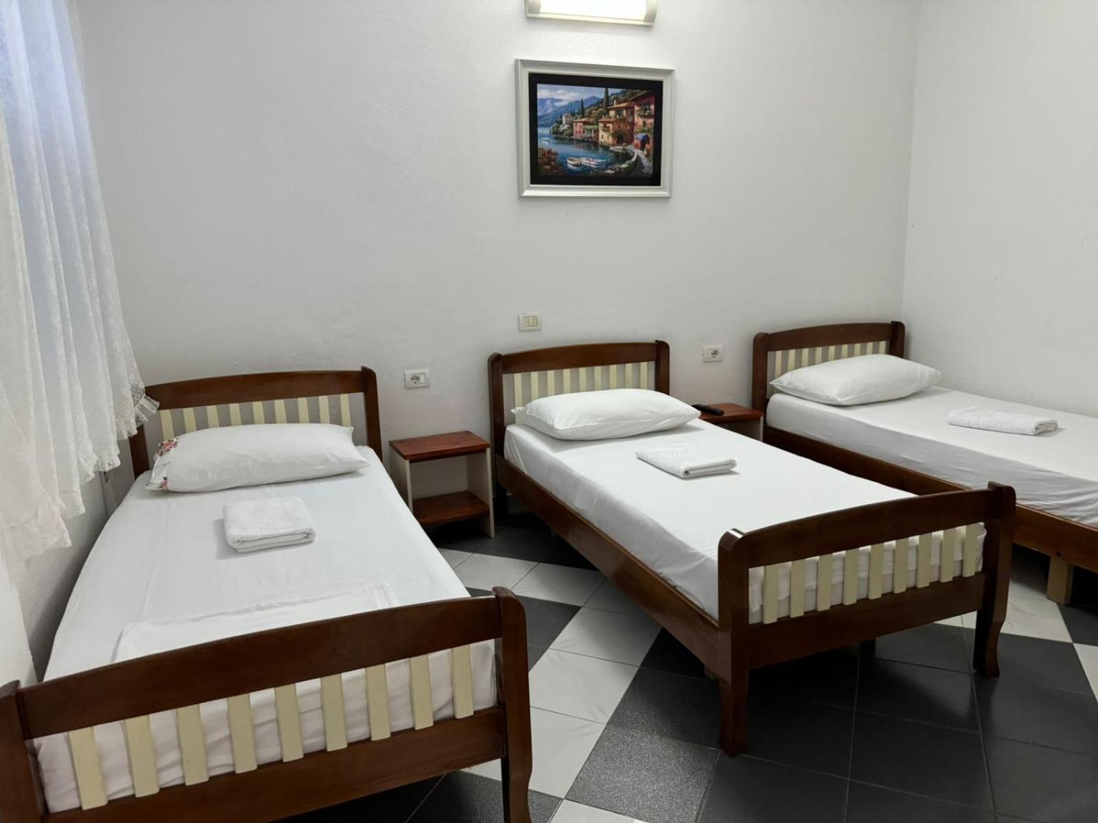 Guesthouse Novi Durres Luaran gambar