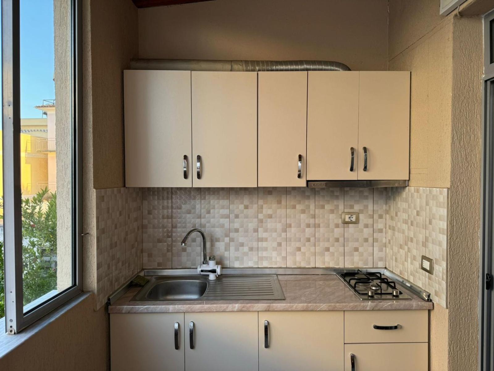 Guesthouse Novi Durres Luaran gambar