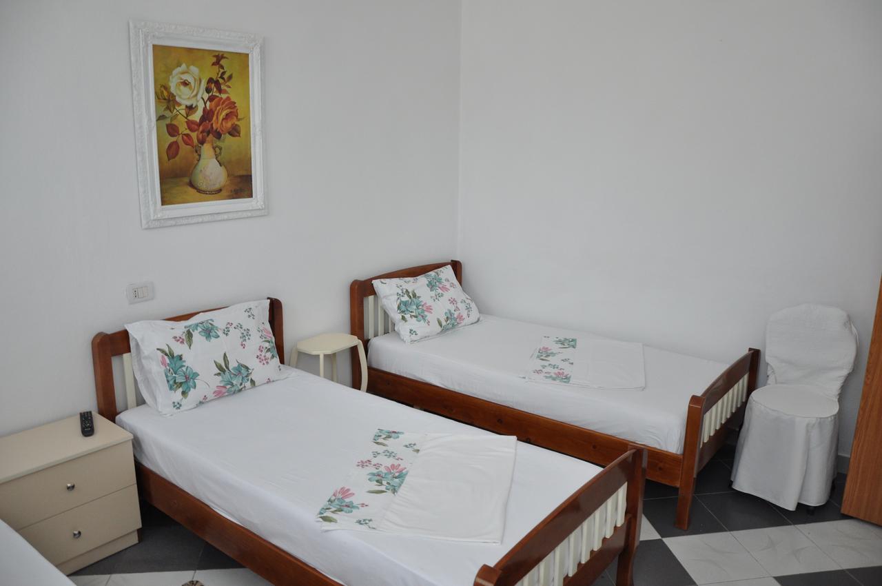 Guesthouse Novi Durres Luaran gambar