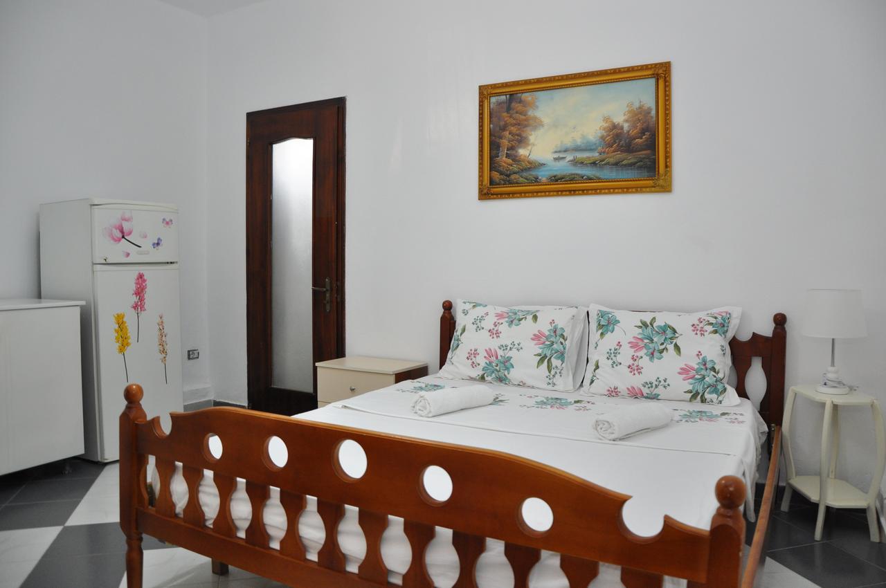 Guesthouse Novi Durres Luaran gambar