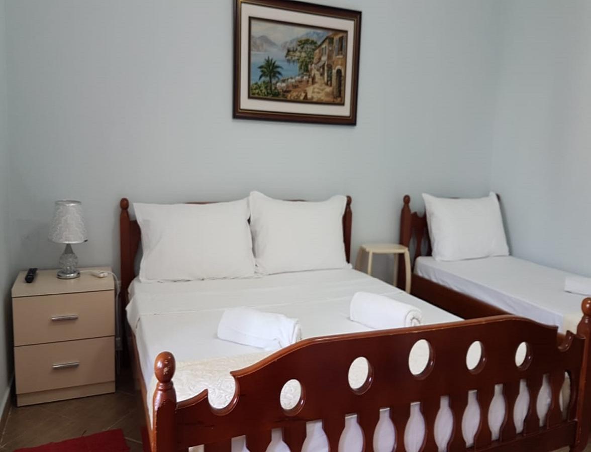 Guesthouse Novi Durres Luaran gambar